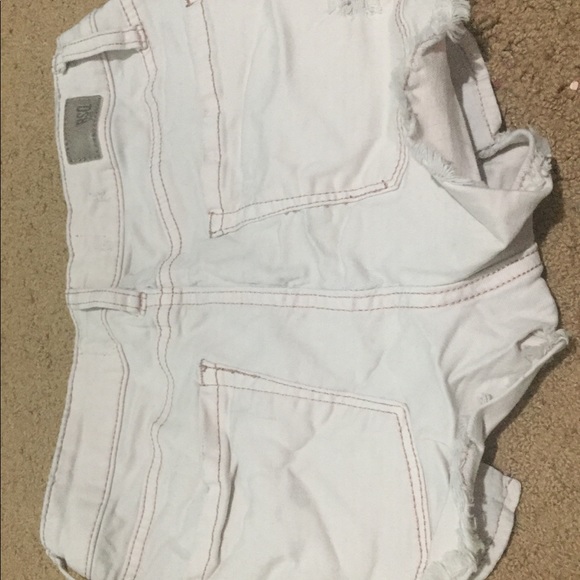 pink shorts - Picture 3 of 3